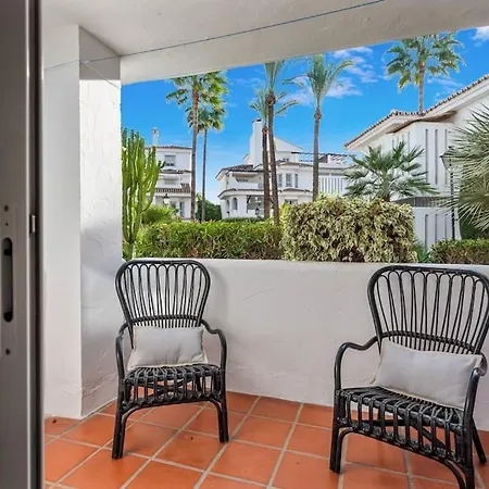 Magnifico Apto En Puerto Banus * Piscina * Parking * Marbella