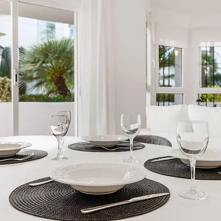 Apartment Magnifico Apto En Puerto Banus * Piscina * Parking