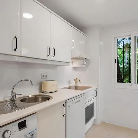 Apartment Magnifico Apto En Puerto Banus * Piscina * Parking