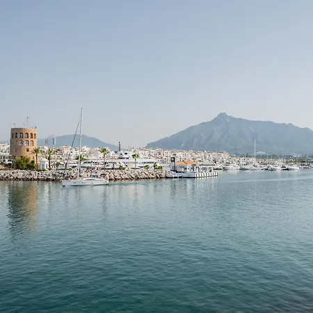 Magnifico Apto En Puerto Banus * Piscina * Parking * Marbella